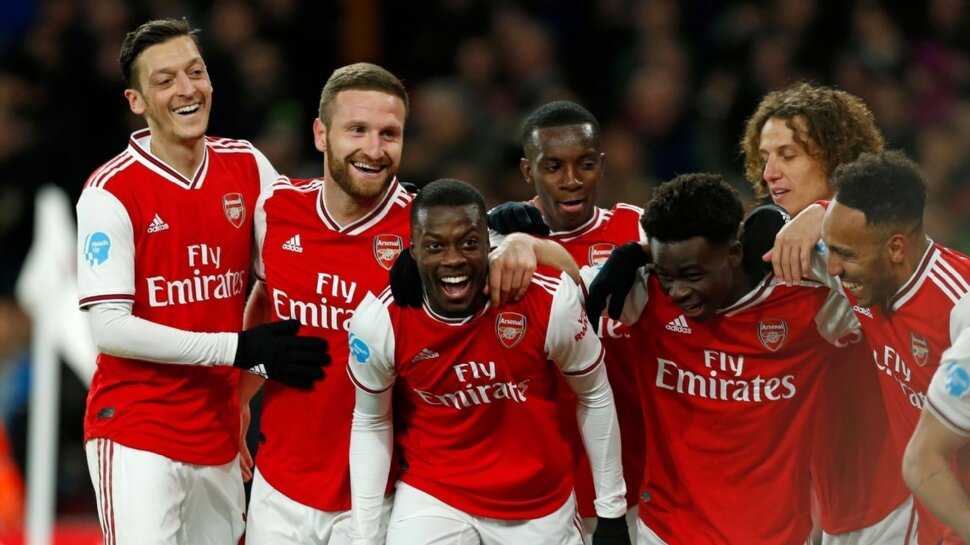 Arsenal net four to thrash Newcastle at Emirates