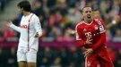 Record-breaking Bayern go clear