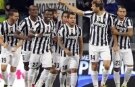 Juventus cruise past Napoli