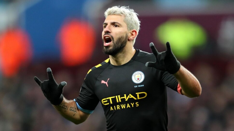 Aguero hat trick helps Man City hit six past Aston Villa