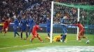 Clinical Spain oust Les Bleus