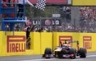 Vettel wins to tighten title grip